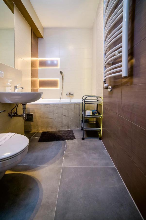 Cracovia Apartments Zewnętrze zdjęcie